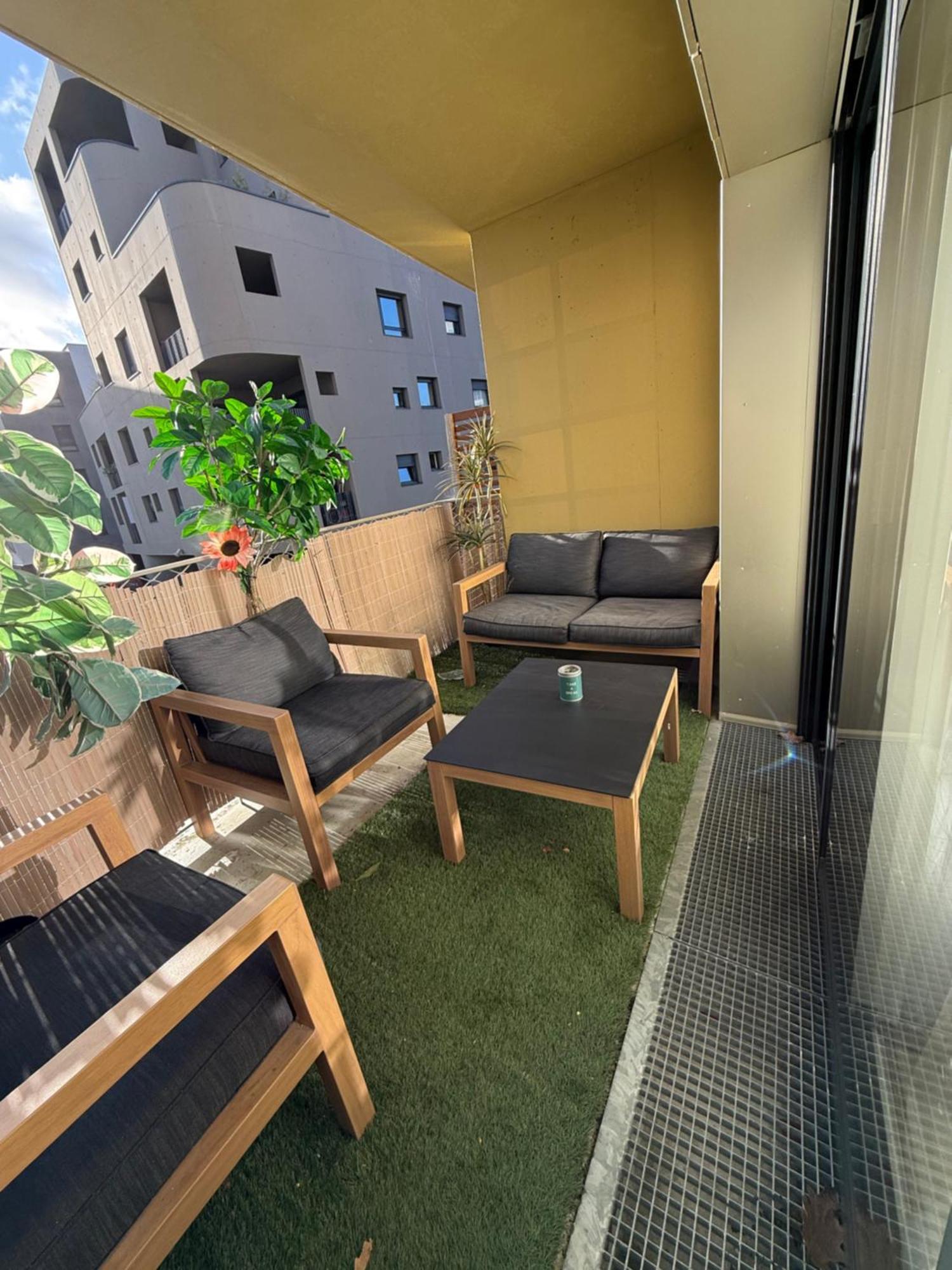 Love Room Nantais Нант Екстер'єр фото