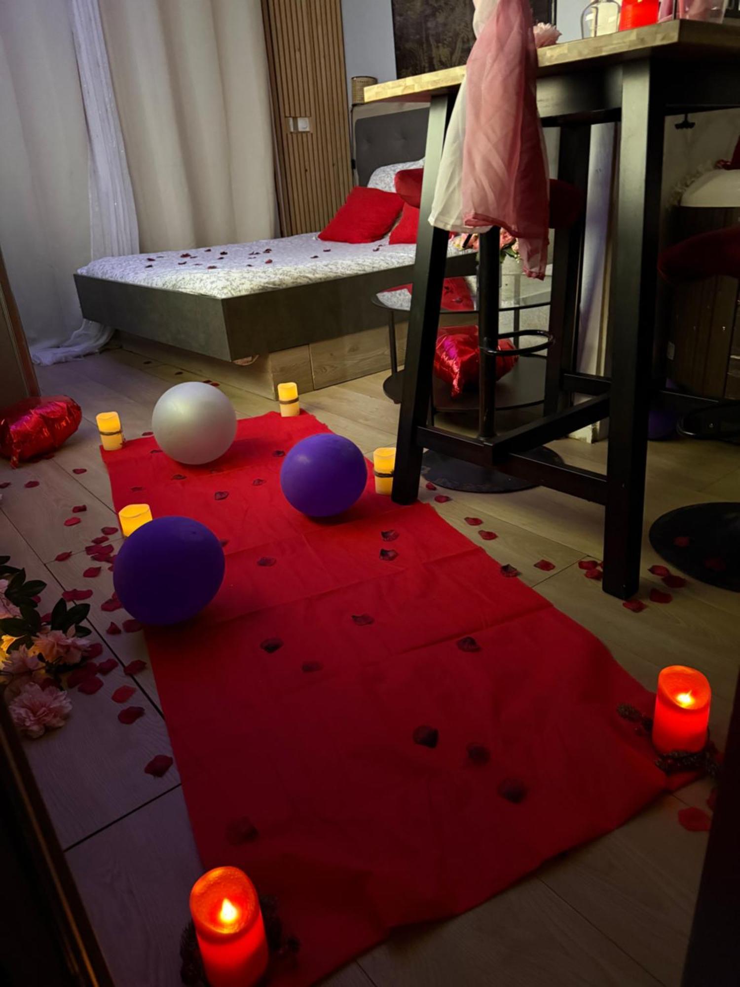 Love Room Nantais Нант Екстер'єр фото